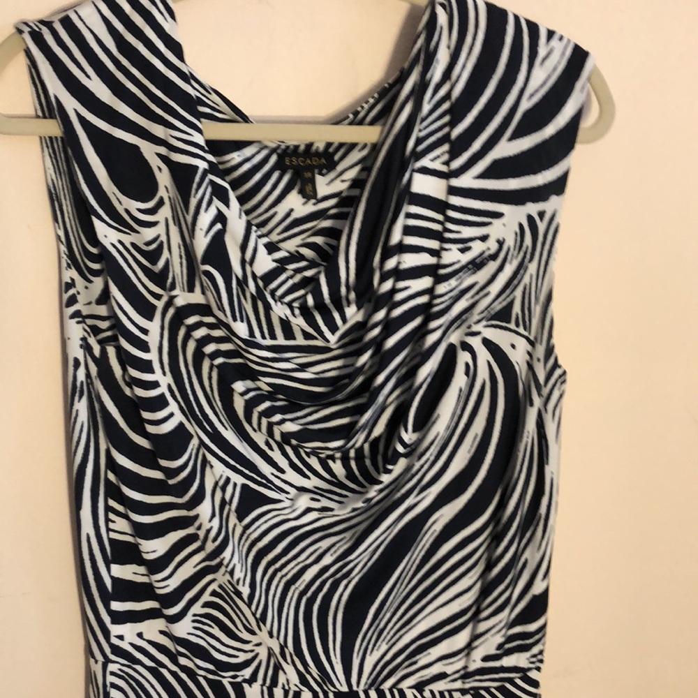 Designer dress - Picture 2 of 6